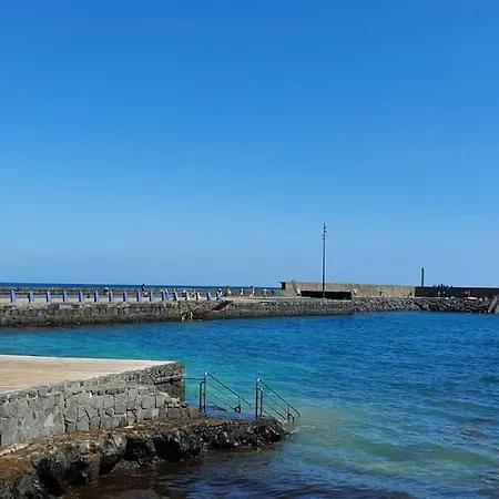 Piso Nuevo En El Al Lado Del Mar Realizamos Servicio De Excursiones Con Guia * Puertito de Guimar