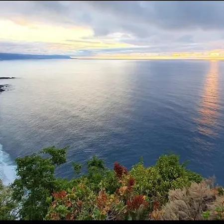 Piso Nuevo En El Al Lado Del Mar Realizamos Servicio De Excursiones Con Guia * Puertito de Guimar
