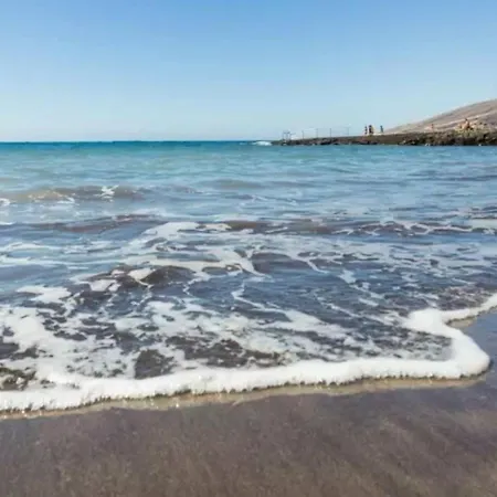 Piso Nuevo En El Al Lado Del Mar Realizamos Servicio De Excursiones Con Guia * Puertito de Guimar