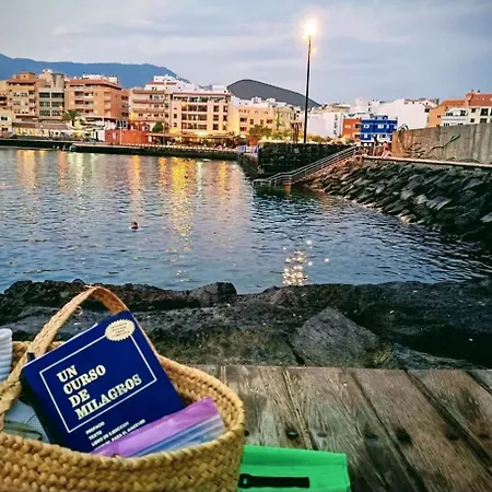 Piso Nuevo En El Al Lado Del Mar Realizamos Servicio De Excursiones Con Guia *
