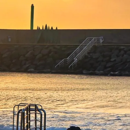 Piso Nuevo En El Al Lado Del Mar Realizamos Servicio De Excursiones Con Guia